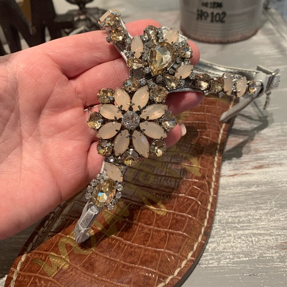 Sam Edelman silver ‘Lea’ Rhinestone ankle strap sandals 7M - Picture 4 of 11
